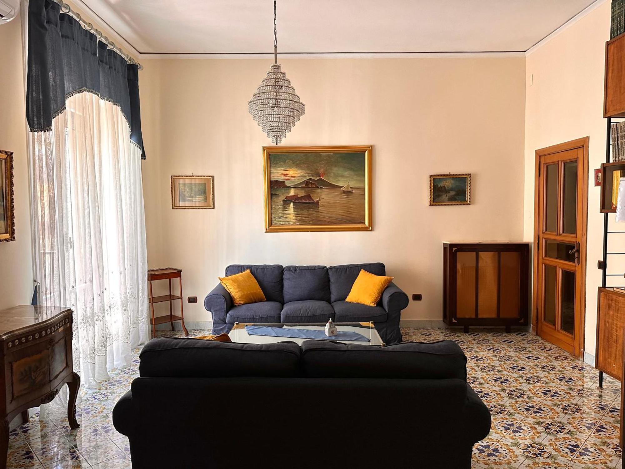 Maman Suite, City Center Near Molo Beverello Naples Exterior photo