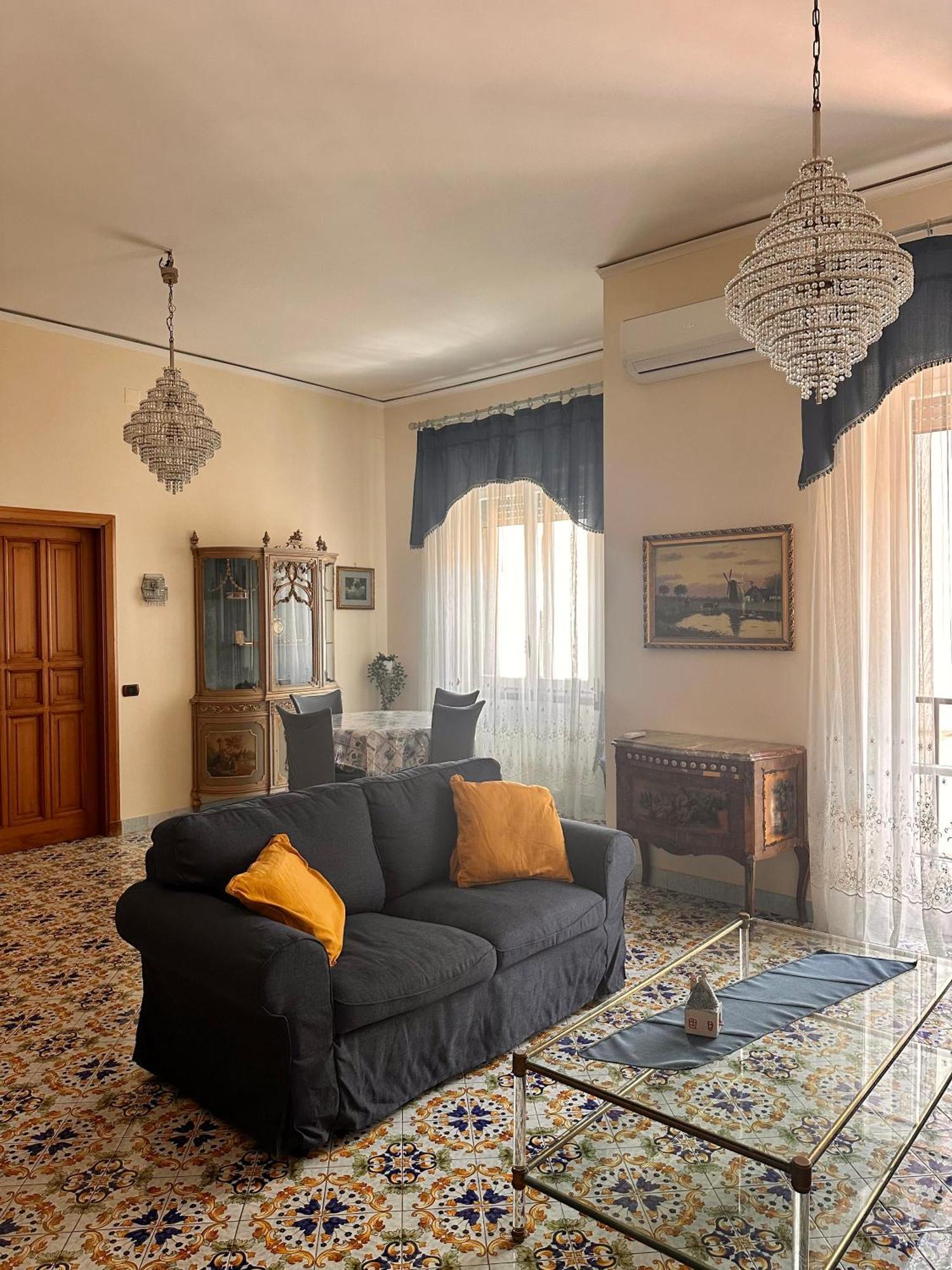 Maman Suite, City Center Near Molo Beverello Naples Exterior photo