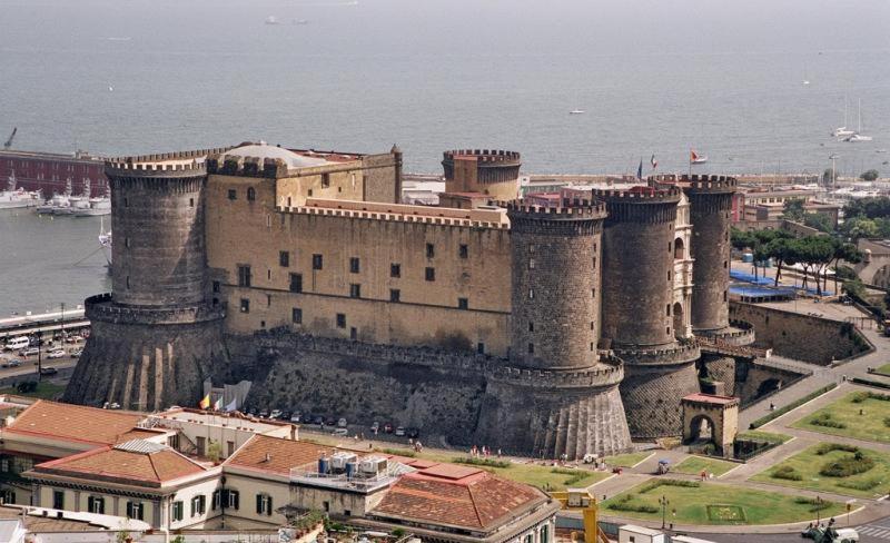 Maman Suite, City Center Near Molo Beverello Naples Exterior photo